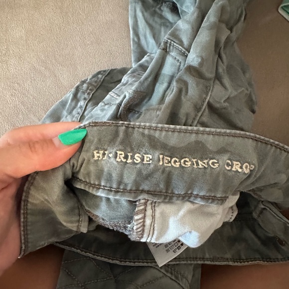 High rise camo American eagle jeggins - Picture 5 of 6